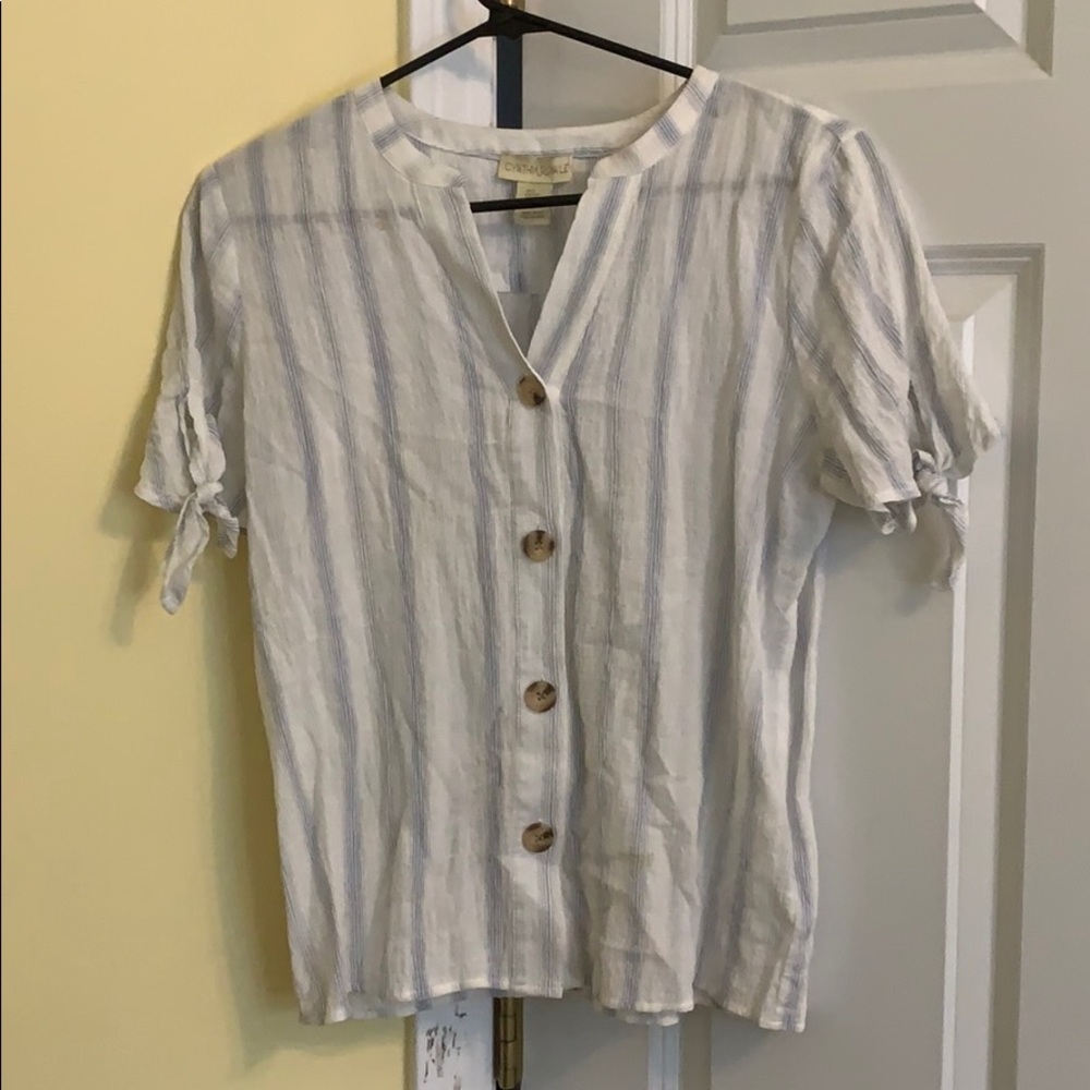 Women’s blouse